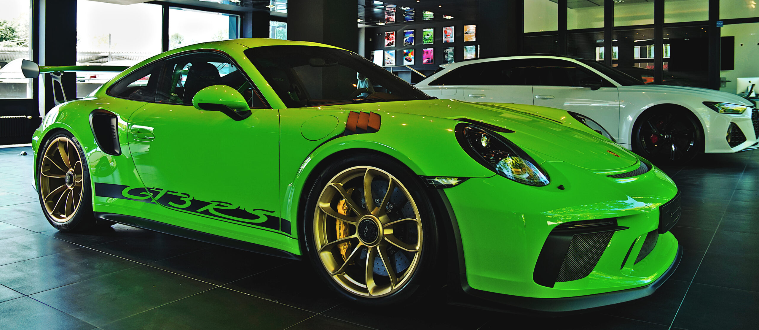 House of Cars Banner